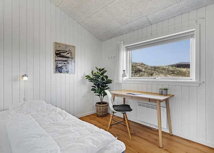 Three-bedroom In Hvide Sande Casa vacanze *